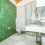 Luxury With A Swimming Pool Buici, - 13543 Пореч