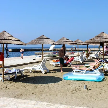 Luxury With A Swimming Pool Buici, - 13543 Βίλα Πόρετς