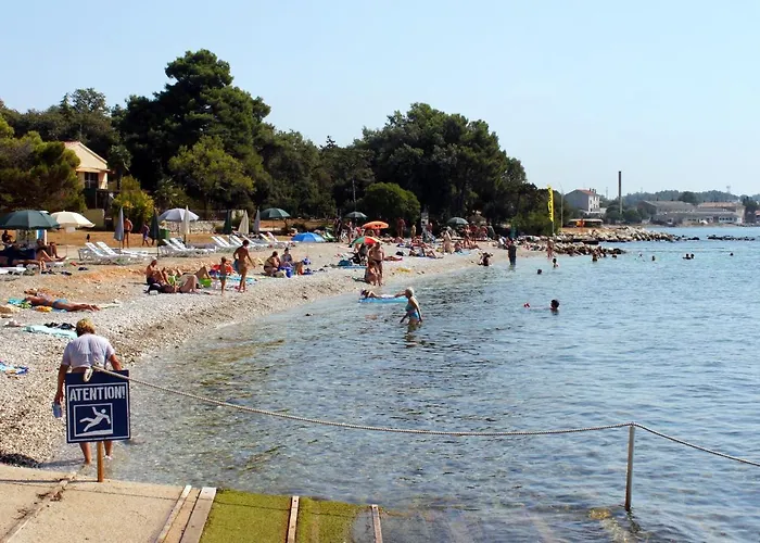 Luxury With A Swimming Pool Buici, - 13543 Villa *