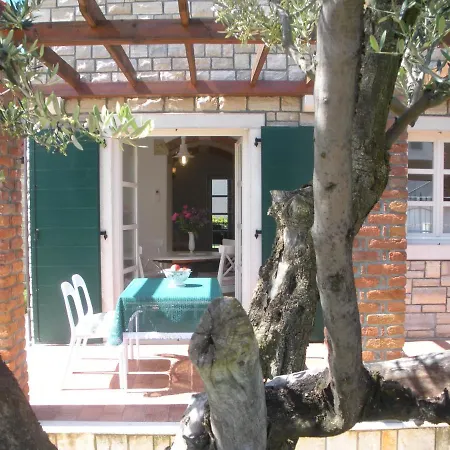 Luxury With A Swimming Pool Buici, - 13543 * Porec